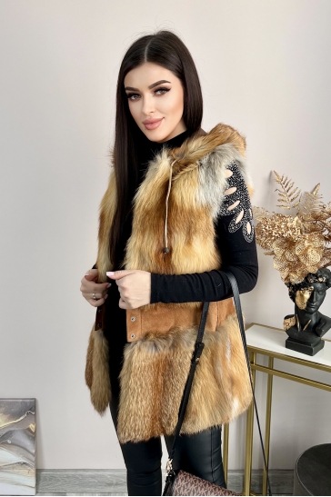 Меховой жилет женский из лисы